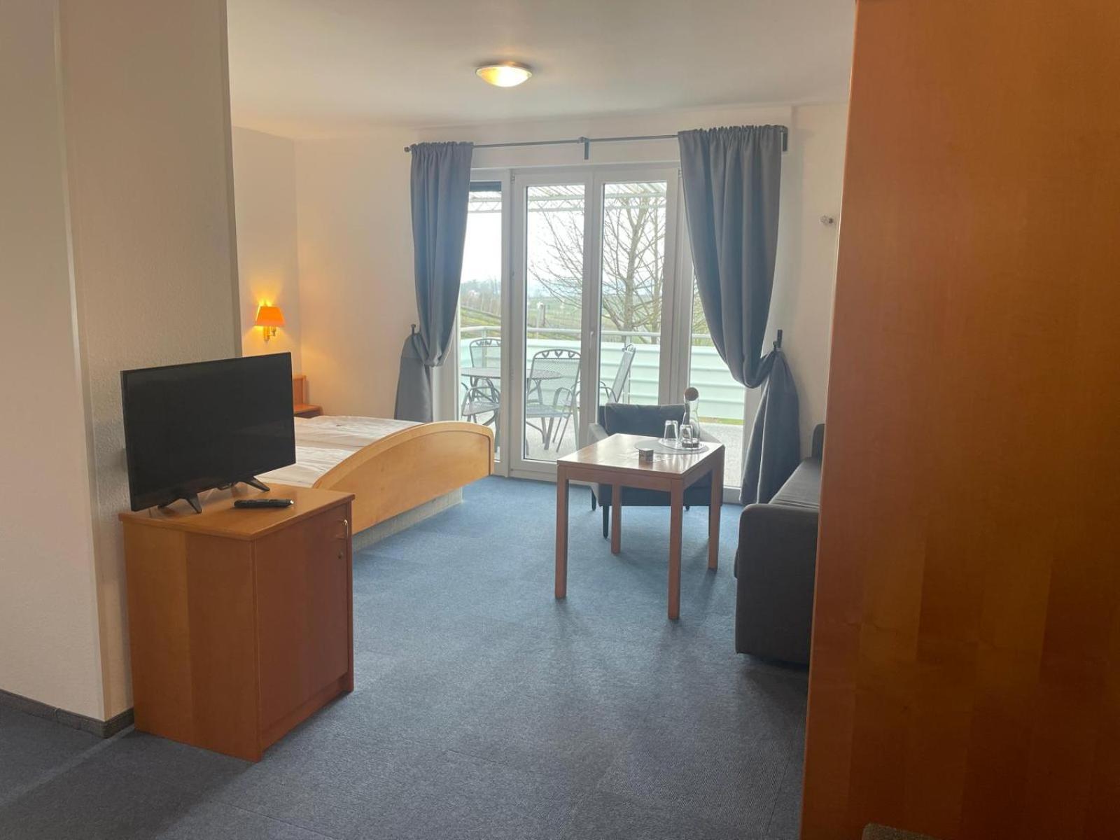 Hotel Berghof Albersweiler المظهر الخارجي الصورة