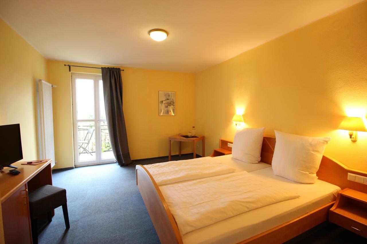 Hotel Berghof Albersweiler المظهر الخارجي الصورة